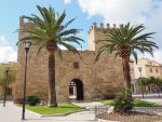 alcudia old city gate